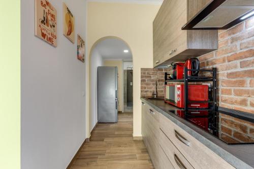 Modern apartment 10 min to Duomo, M3 Rogoredo