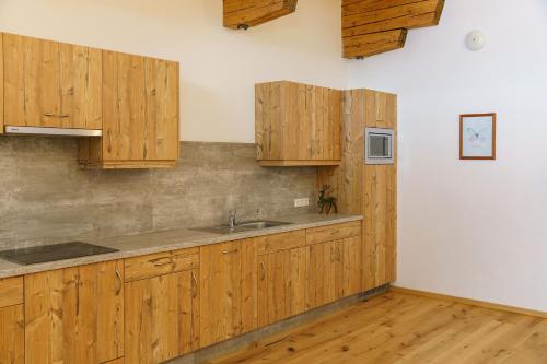 Kuchyň nebo kuchyňský kout v ubytování Appartements Landhaus Hubertus Wellness & Breakfast