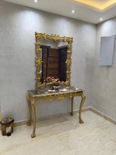 شقة فندقية للايجار اليومي والشهري ومتاحة لحجز الطالبة في قلب المهندسين