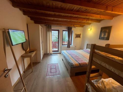 Postel nebo postele na pokoji v ubytování Great Escape Villa