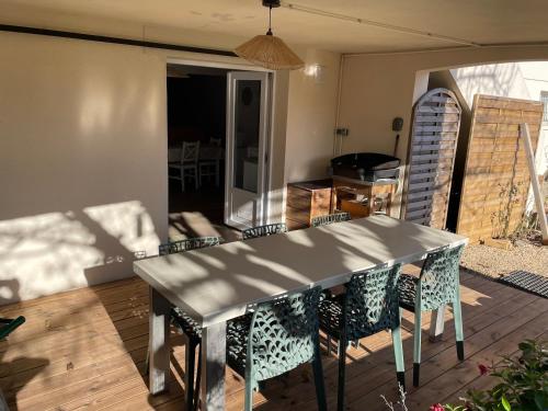 Φωτογραφία από το άλμπουμ του À la clef des champs σε Chauray