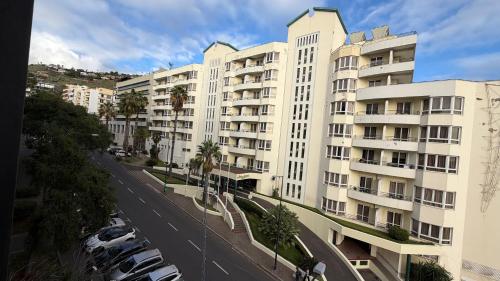 Smarts Apartment da Ajuda