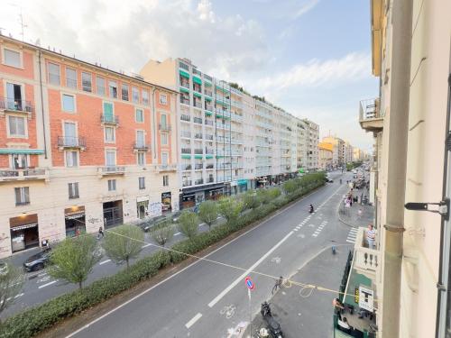 Corte di MI - Central Station & Loreto, Milan