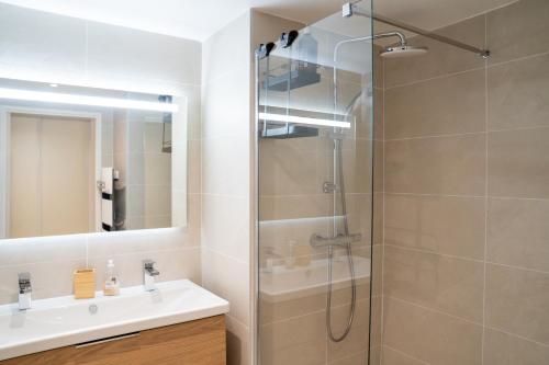 Ένα μπάνιο στο Superbe T2 Neuf avec Terrasse Hyper Centre Nice