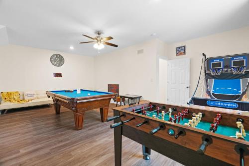 Spillelokalet på Hot Tub Game Room Spacious Close to Skiing