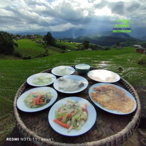 Đồ ăn tại/gần chỗ nghỉ nhà dân