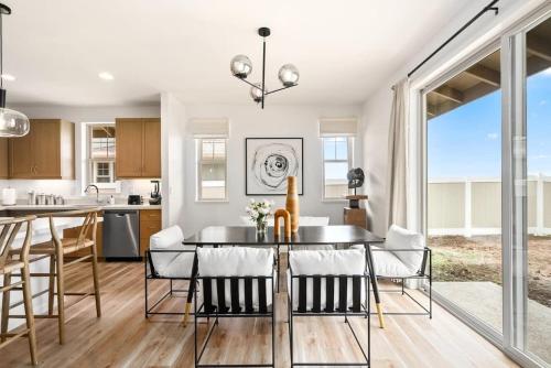 Billede fra billedgalleriet på Marbella Lane - Mesmerizing Ocean MT Views i Makaha Valley