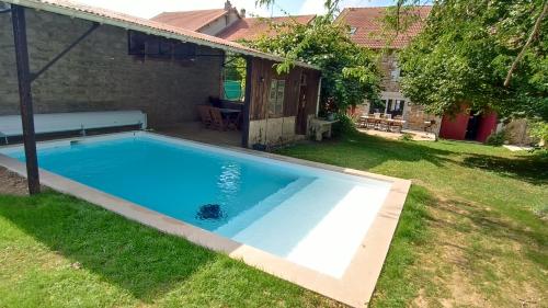 brouillon Maison de famille, 4 chambres, 10 couchages, piscine 1N pb nb chambres