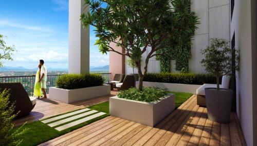 Vườn quanh Two Regis Bacolod Cozy 1BR Condo with Balcony