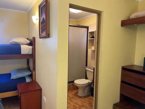 Et badeværelse på Hostal Solor