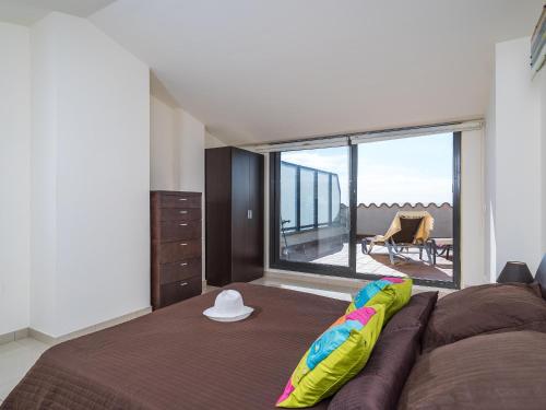 MIL.LENI I, Dúplex con encanto y vistas al mar en Roses Disfruta del paseo marítimo!