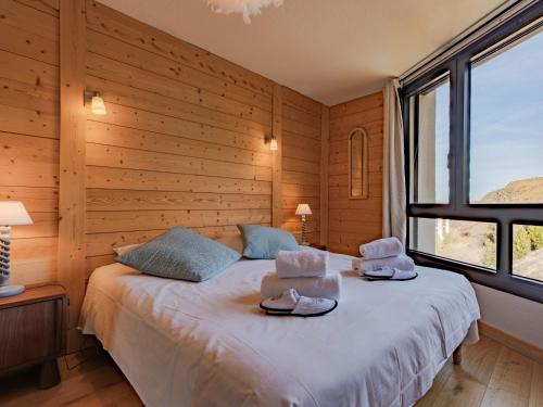 Chalet cosy avec balcon aux Belleville - FR-1-613B-53
