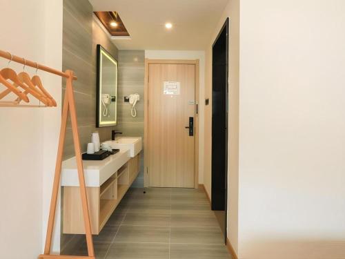 O baie la Vatica Hotel Huangshan South Gate Terminal Station