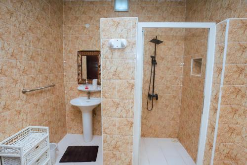 Koupelna v ubytování Beit El Raas Villa