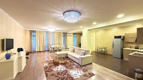 ISR luxury