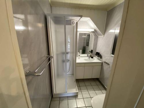 Et badeværelse på 5 person holiday home in Flatanger