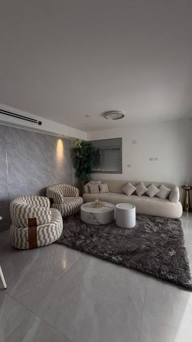 Χώρος καθιστικού στο יוקרה במצפה צפת