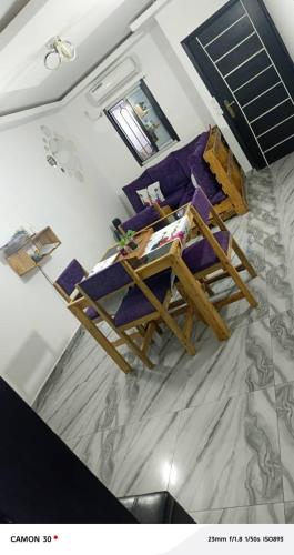 Khu vực ghế ngồi tại Chez Tyka