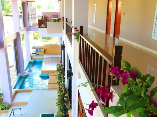Πισίνα στο ή κοντά στο Na Tubthieng Boutique Resort Trang