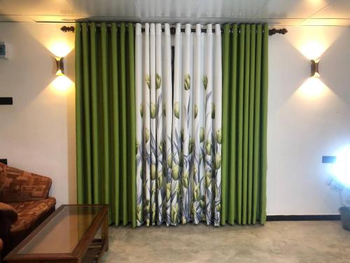 Posezení v ubytování SAMSON'S HOME Hiriketiya , Blue Beach