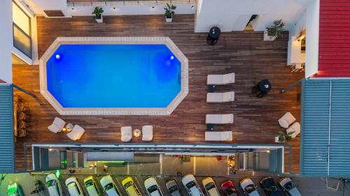 Elektra Roof Top Suite