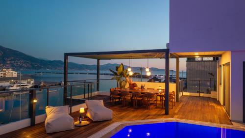 Elektra Roof Top Suite