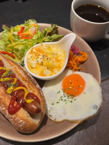 Φαγητό σε αυτό το ξενοδοχείο ή κάπου εκεί κοντά