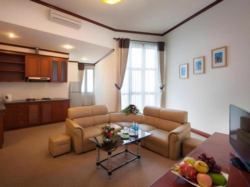 Гостиная зона в CWD Hotel