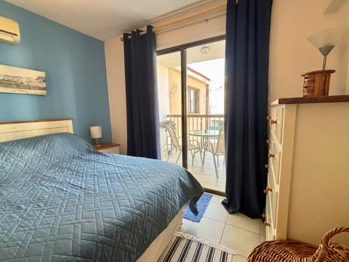 Ένα ή περισσότερα κρεβάτια σε δωμάτιο στο Kapparis Beach Escape