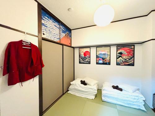 1min from station Hokusai and 2F nice view 2DK 30min from Tokyo station convenience store 30sec onsen 10min Haneda 55min