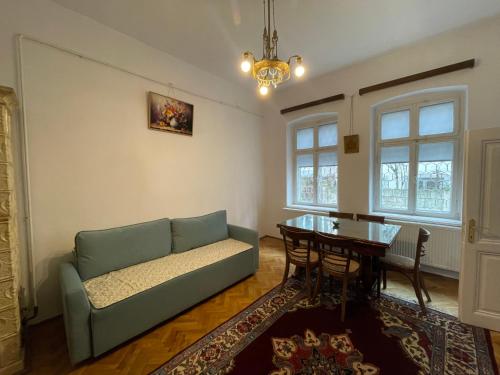 Khu vực ghế ngồi tại La Lena in Prispa Oltenian Heritage