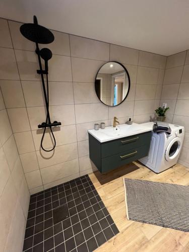 Ένα μπάνιο στο Kivika