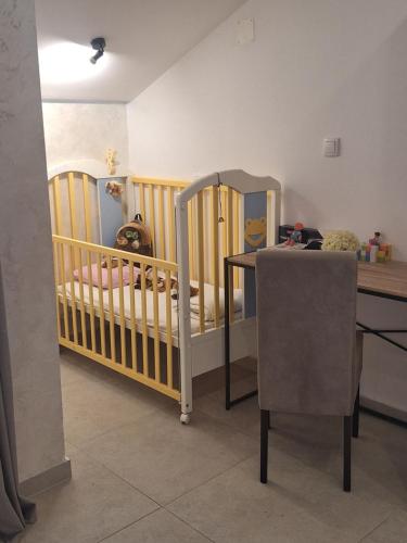 Ένα ή περισσότερα κρεβάτια σε δωμάτιο στο Apartman LUX Jelena