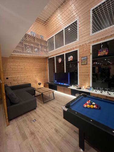 Loft-chalet 12 pers - Billiards - 10 min slopes