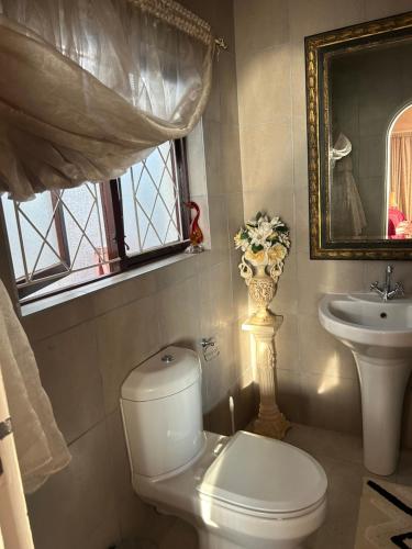 Phòng tắm tại The Crown