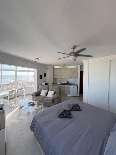 Palm Beach 7th - La Carihuela