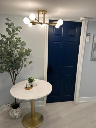 Billede fra billedgalleriet på Modern Stylish Beautiful Room & Den i London