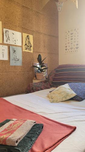 Foto dalla galleria di Appartement lumineux et calme - Lyon 7, métro Debourg a Lione