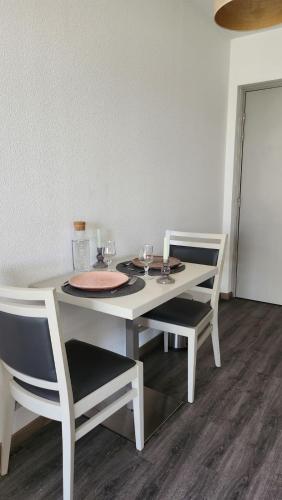 Cosy Studio Monplaisir Lumière Metro Lyon 8