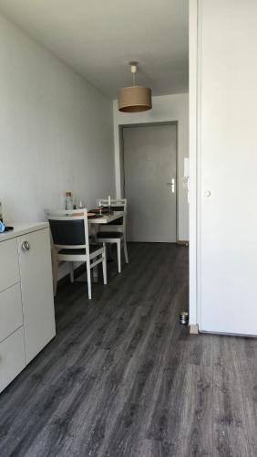 Cosy Studio Monplaisir Lumière Metro Lyon 8
