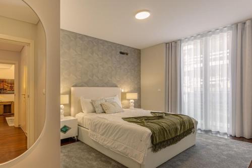 Plaza Residence II