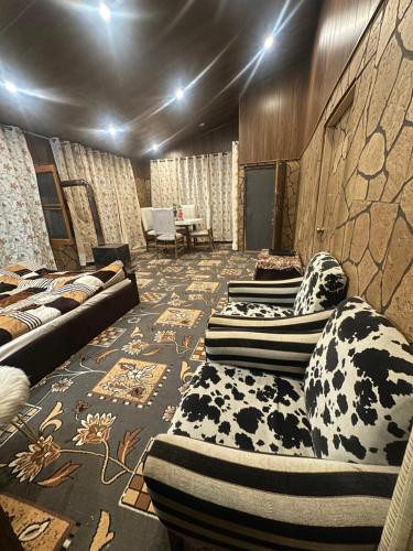 Imagine din galeria proprietății Hotel royal resort în Srinagar