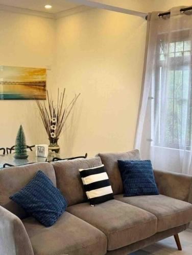 Nayuha Apt A1 - 3 bed rooms - Reach for the beach, across the road