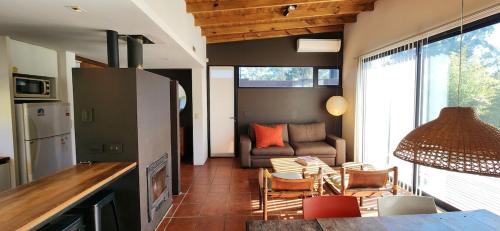 Kuchyň nebo kuchyňský kout v ubytování Casa M en Chapadmalal