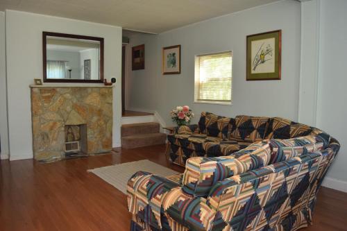 Khu vực ghế ngồi tại Point Breeze Guest House