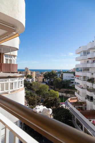 Boutique Apartment with Sun Terrace & Sea Views