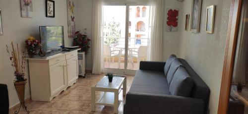 Calle Paralela Estocolmo 1, Two Bedrooms appartment near Los Locos Beach and Consum supermarket