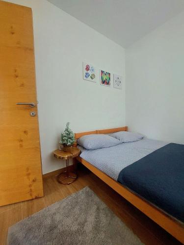 Giường trong phòng chung tại Bianca