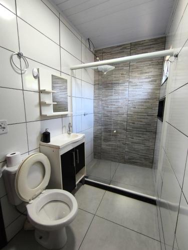 Phòng tắm tại Foz do Iguaçu Casa Aconchegante