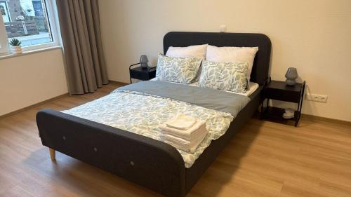 En eller flere senge i et værelse på Jeva vastgoed